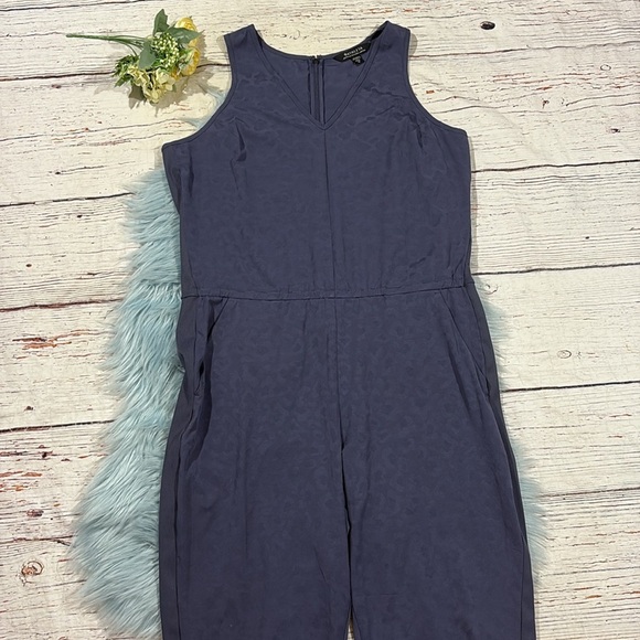 Athleta Brooklyn Textured Jumpsuit Blue Leopard Print One Piece - Picture 8 of 12
